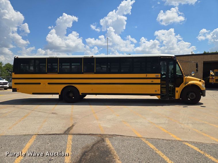image for item EW0454 2009 Freightliner B2 school bus