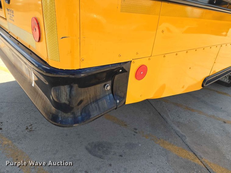 image for item EW0454 2009 Freightliner B2 school bus
