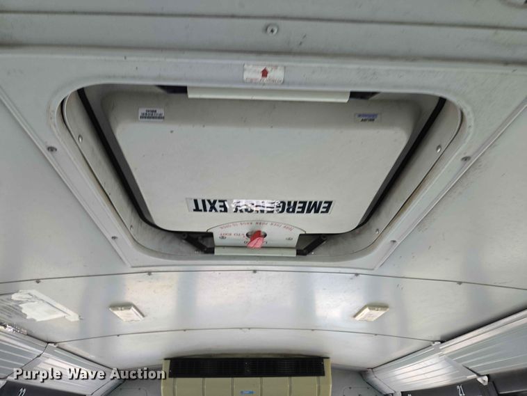 image for item EW0454 2009 Freightliner B2 school bus