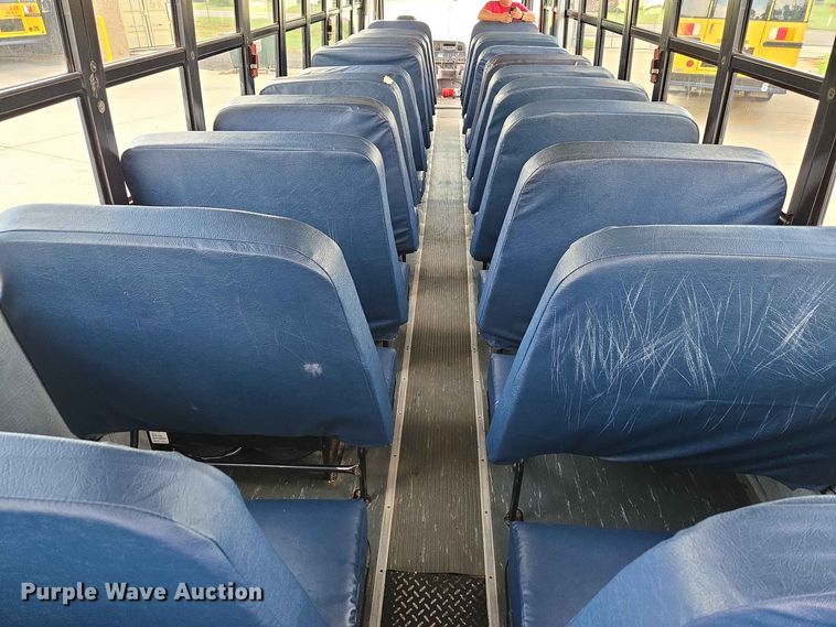 image for item EW0454 2009 Freightliner B2 school bus