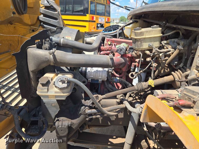 image for item EW0454 2009 Freightliner B2 school bus