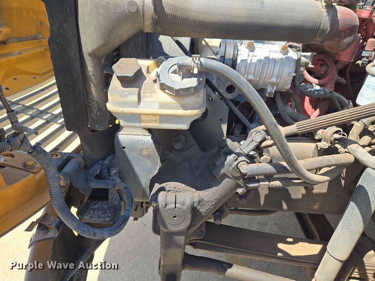 image for item EW0454 2009 Freightliner B2 school bus