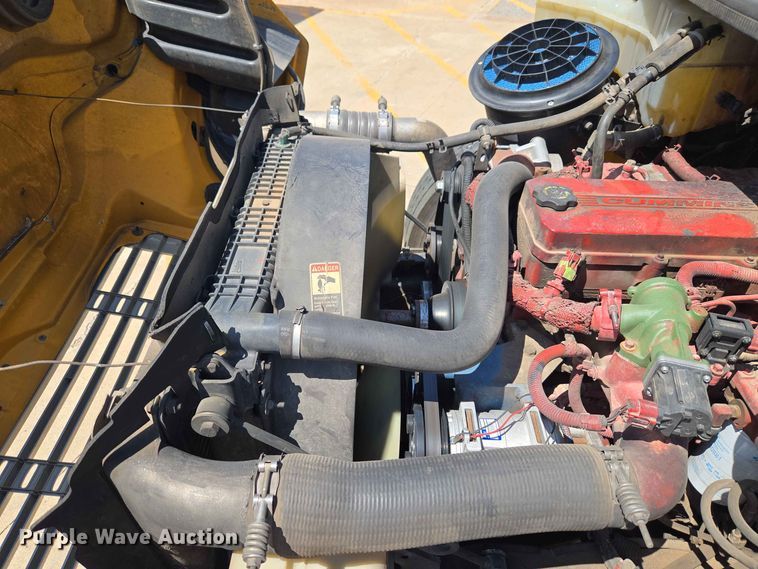 image for item EW0454 2009 Freightliner B2 school bus