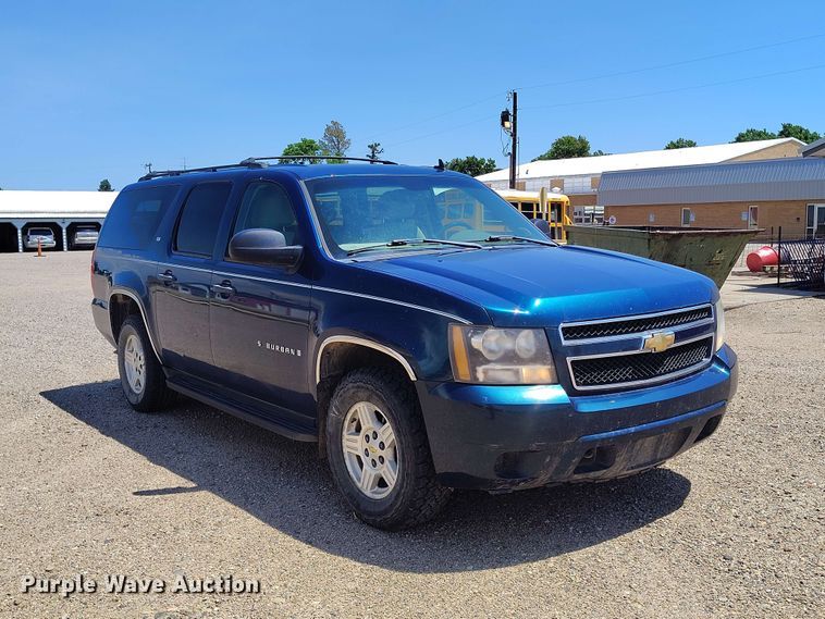 image for item EW1042 2007 Chevrolet Suburban 1500 SUV
