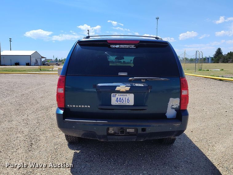 image for item EW1042 2007 Chevrolet Suburban 1500 SUV