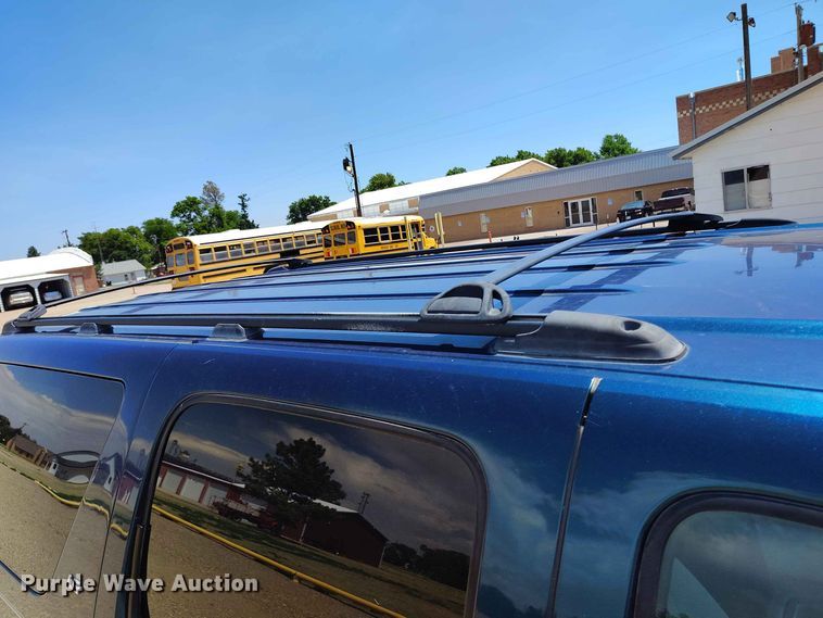 image for item EW1042 2007 Chevrolet Suburban 1500 SUV