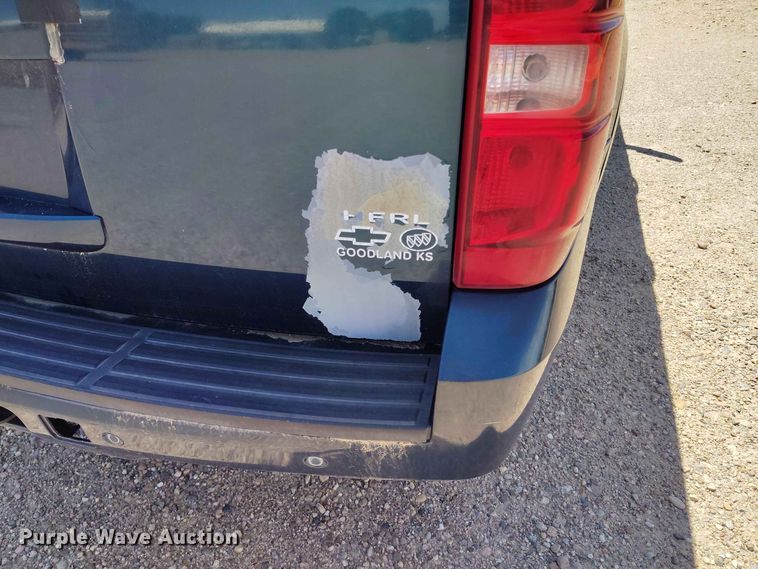 image for item EW1042 2007 Chevrolet Suburban 1500 SUV