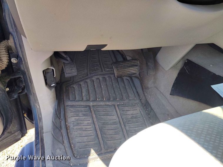 image for item EW1042 2007 Chevrolet Suburban 1500 SUV