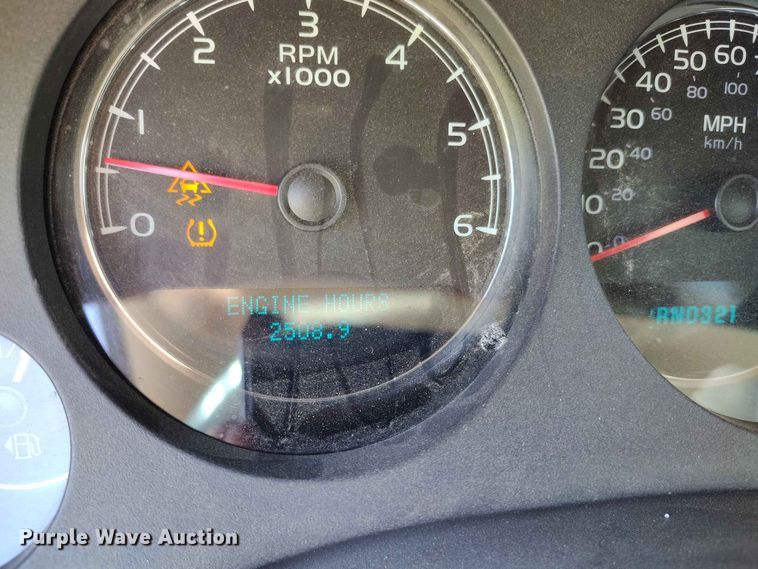 image for item EW1042 2007 Chevrolet Suburban 1500 SUV