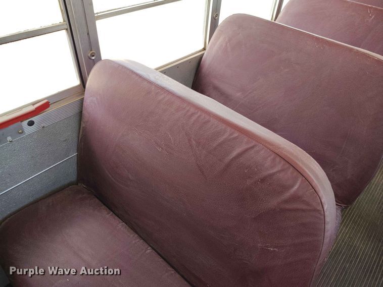 image for item EW1043 2001 Blue Bird All American school bus