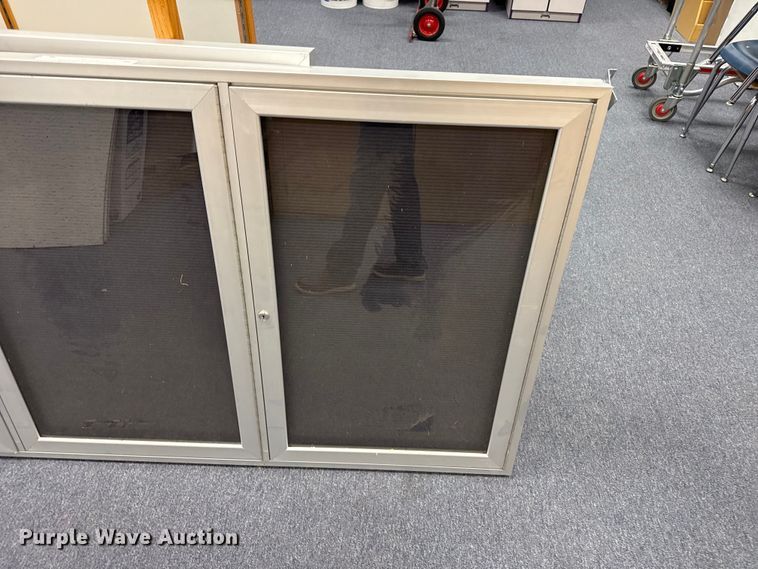 image for item EW3992 Display cases