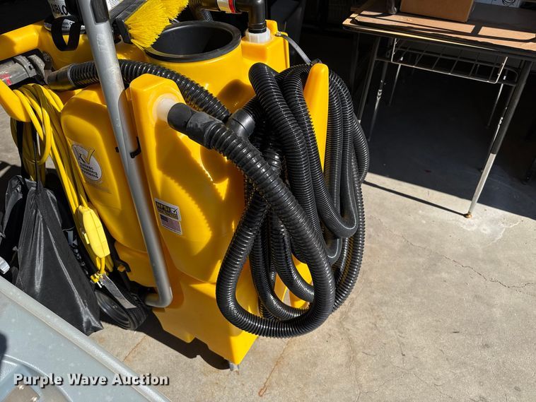 image for item EW3994 Cleaning equipment