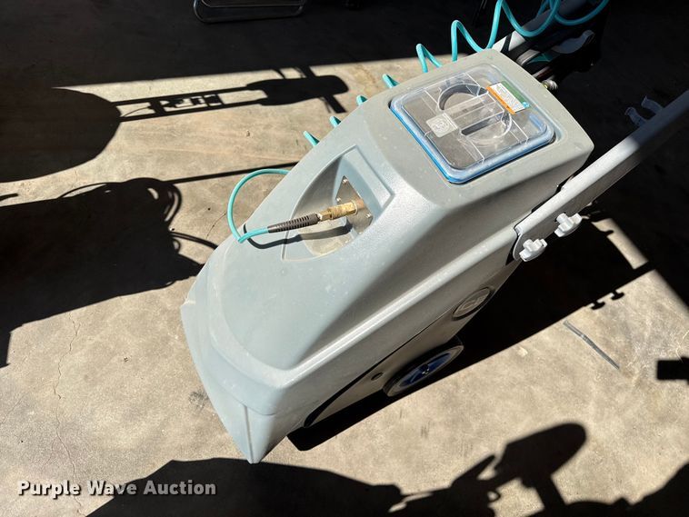 image for item EW3994 Cleaning equipment