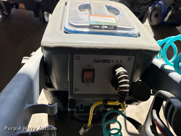 image for item EW3994 Cleaning equipment