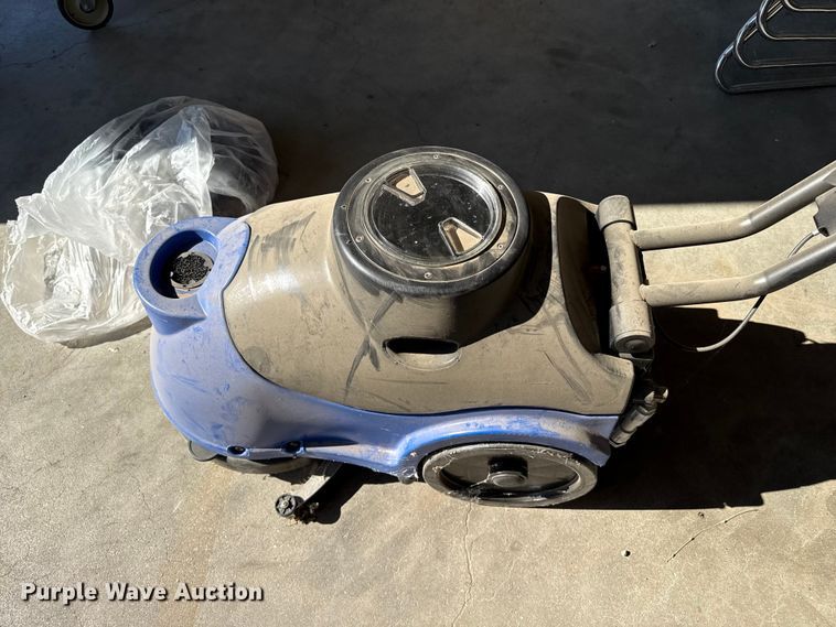 image for item EW3994 Cleaning equipment