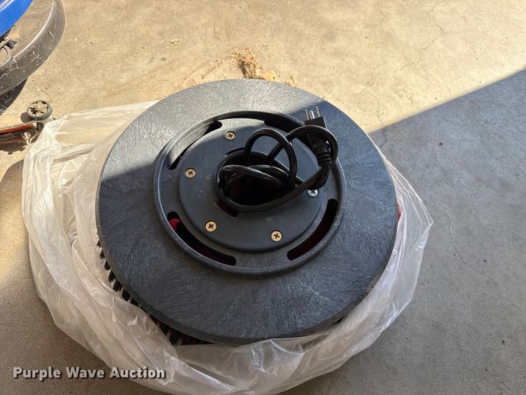 image for item EW3994 Cleaning equipment