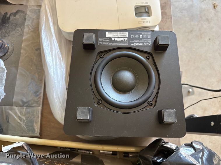 image for item EW3999 Electronics