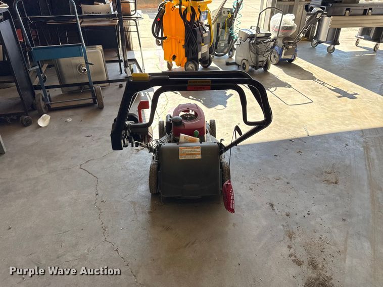 image for item EW4002 Honda HRX 217 push mower