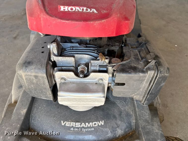 image for item EW4002 Honda HRX 217 push mower
