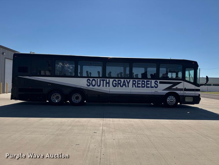image for item EW4003 2002 Blue Bird coach bus