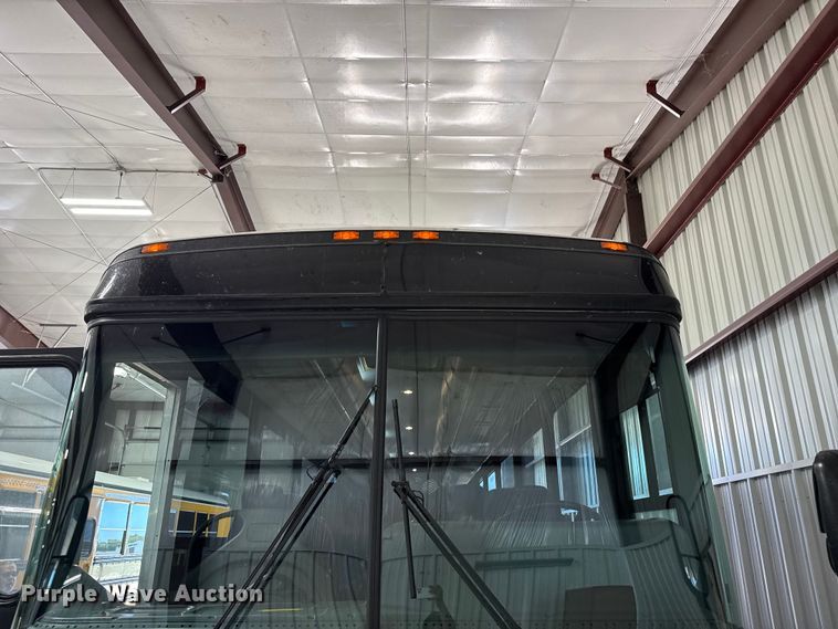 image for item EW4003 2002 Blue Bird coach bus