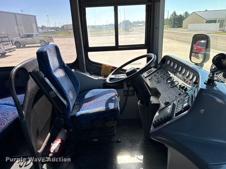 image for item EW4003 2002 Blue Bird coach bus