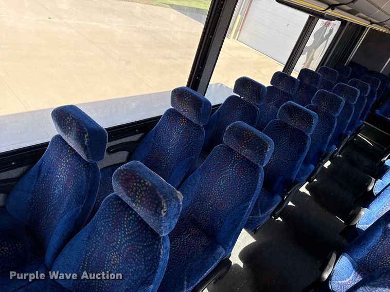 image for item EW4003 2002 Blue Bird coach bus