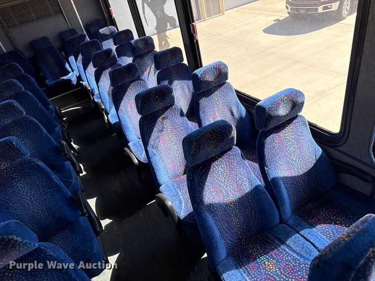image for item EW4003 2002 Blue Bird coach bus