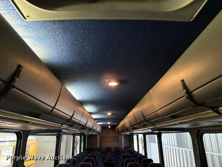 image for item EW4003 2002 Blue Bird coach bus
