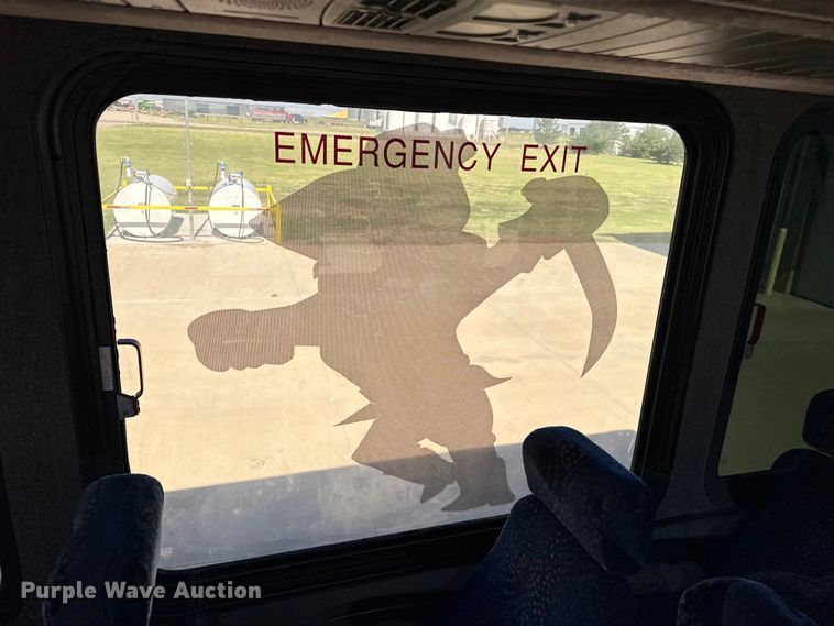 image for item EW4003 2002 Blue Bird coach bus