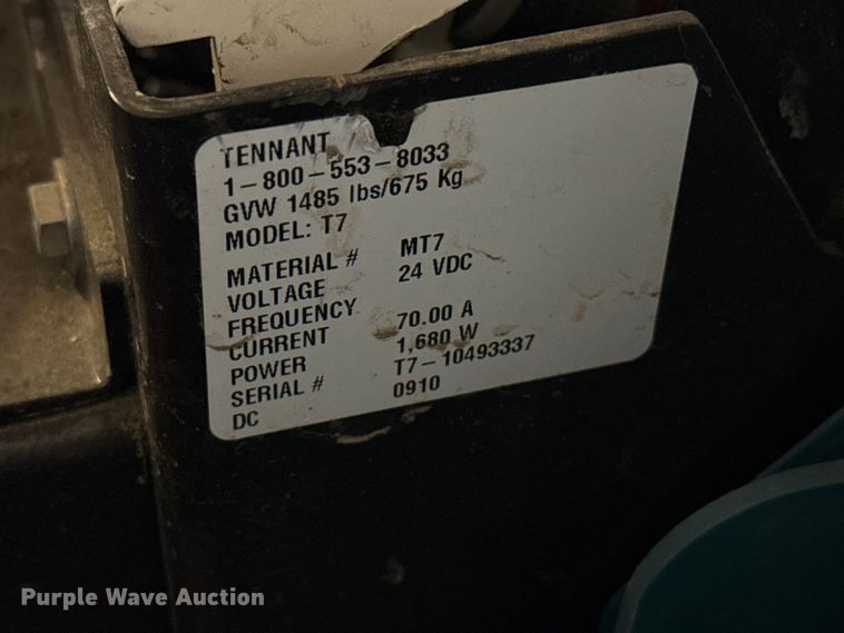 image for item EW4008 Tennant T7 Floor scrubber