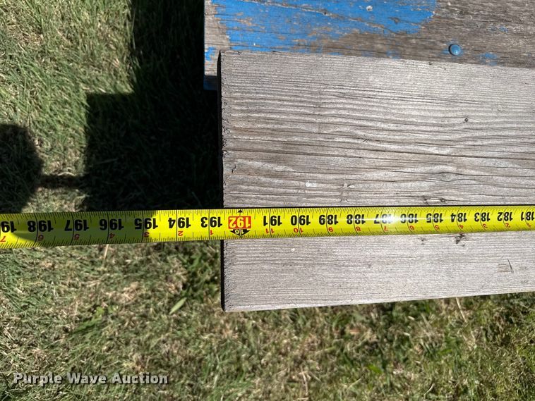 image for item EW4012 (2) bleachers