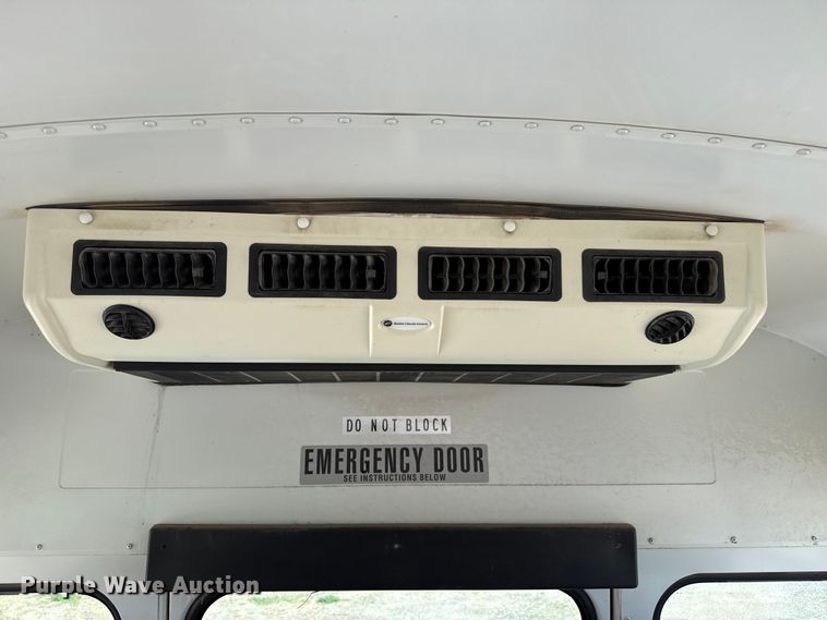 image for item EW4014 2014 Blue Bird Vision school bus