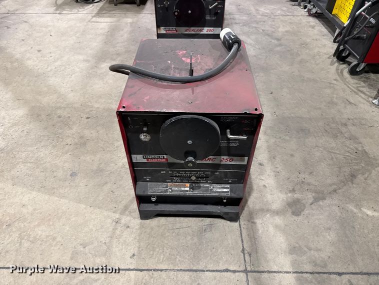 image for item EW4027 (2) Lincoln IdealArc 250 welders