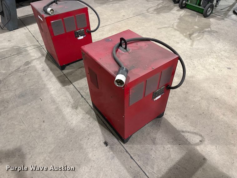 image for item EW4027 (2) Lincoln IdealArc 250 welders