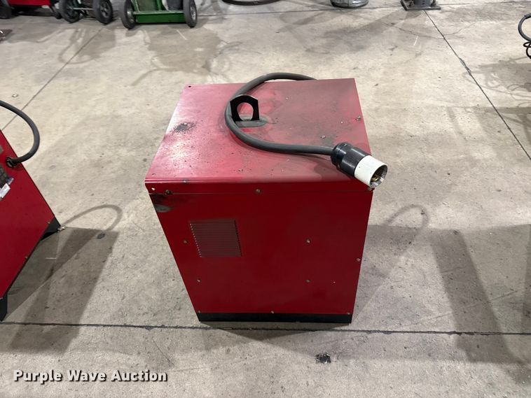 image for item EW4027 (2) Lincoln IdealArc 250 welders