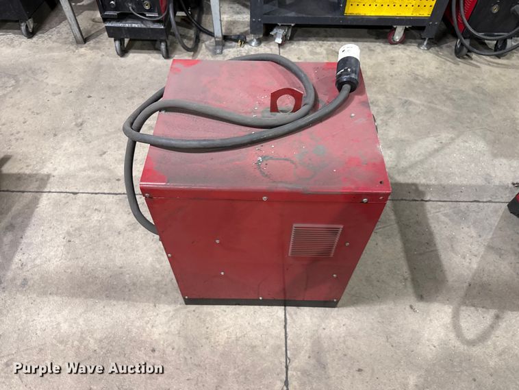 image for item EW4028 (2) Lincoln IdealArc 250 welders