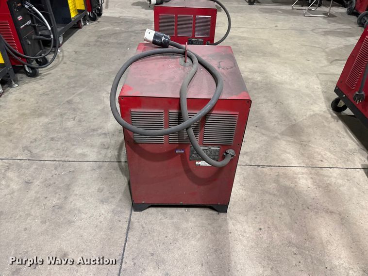 image for item EW4028 (2) Lincoln IdealArc 250 welders