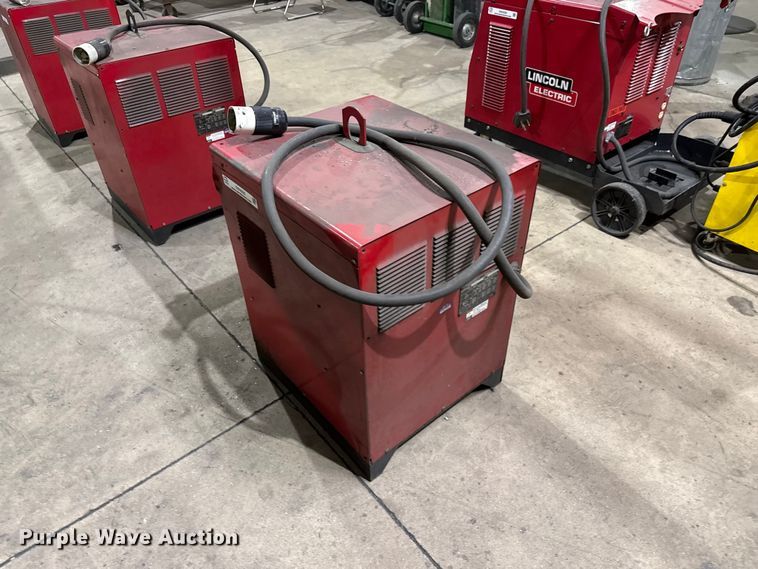 image for item EW4028 (2) Lincoln IdealArc 250 welders