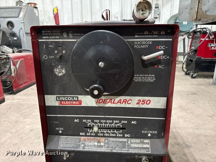 image for item EW4028 (2) Lincoln IdealArc 250 welders