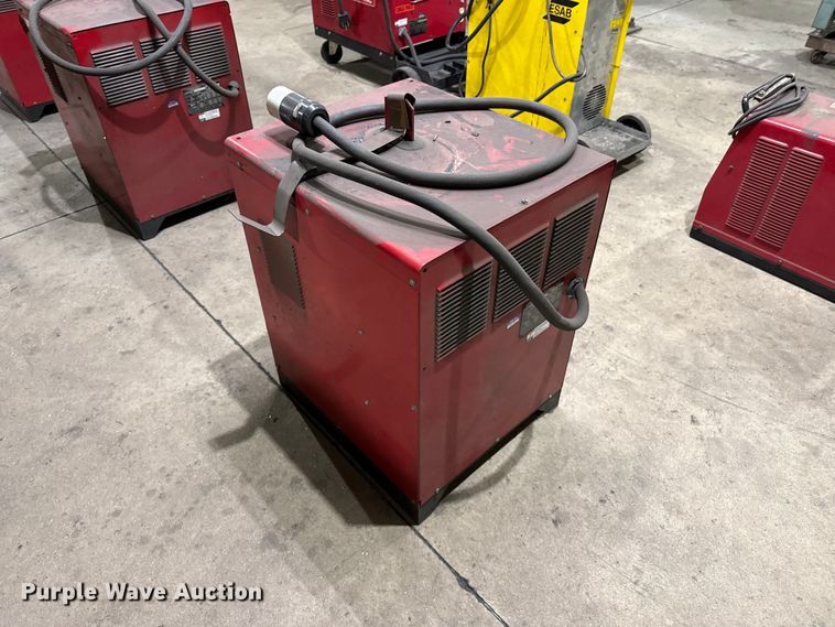 image for item EW4028 (2) Lincoln IdealArc 250 welders