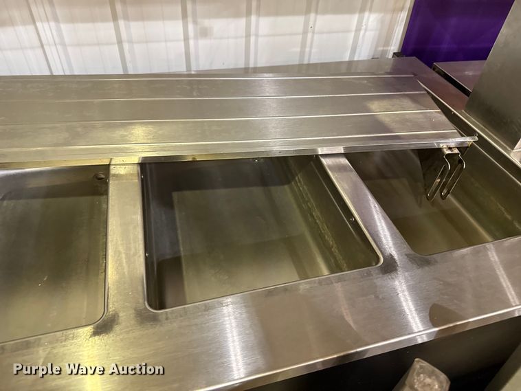 image for item EW4033 Cafeteria equipment