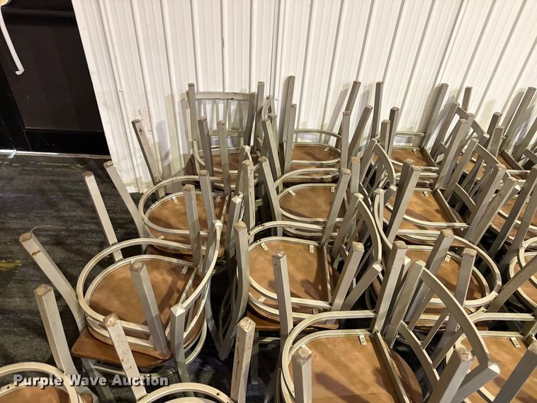 image for item EW4035 Approximately 160 chairs