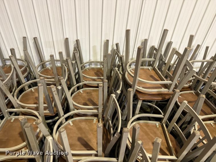 image for item EW4035 Approximately 160 chairs