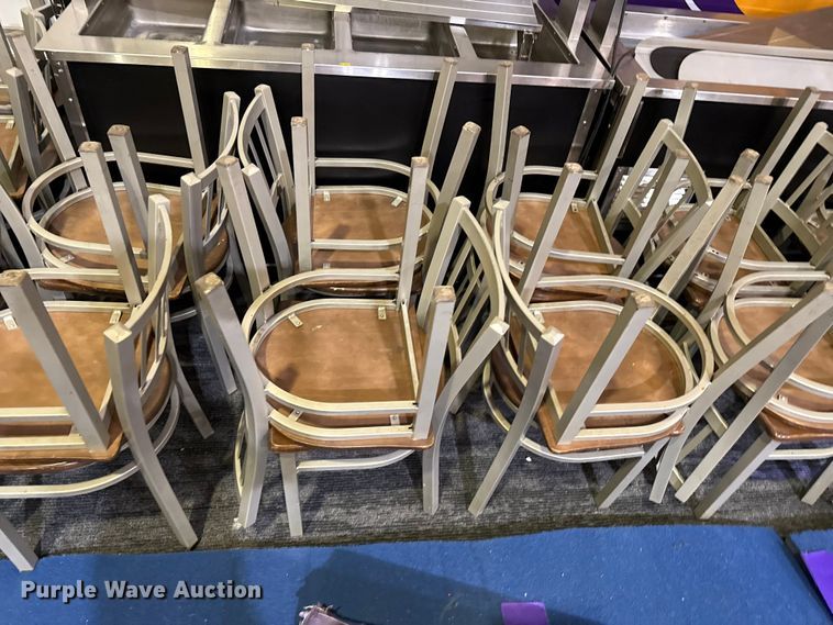 image for item EW4035 Approximately 160 chairs