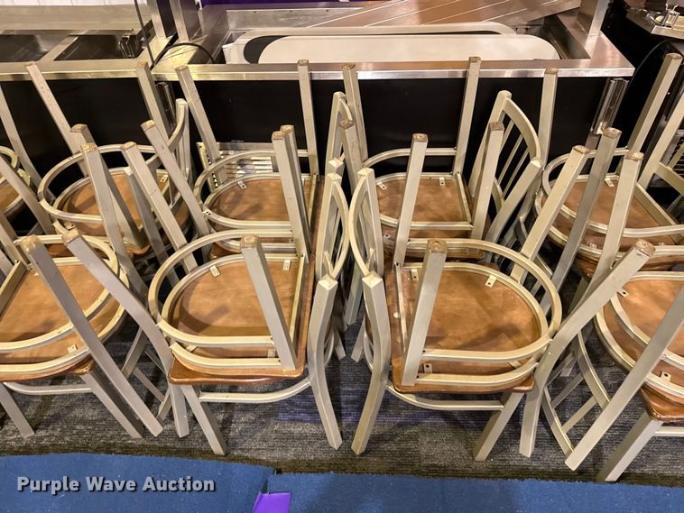image for item EW4035 Approximately 160 chairs