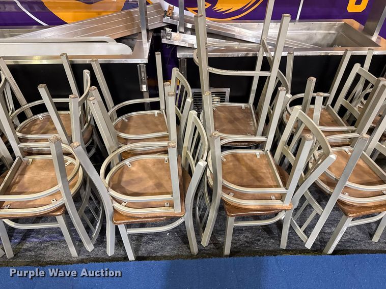 image for item EW4035 Approximately 160 chairs