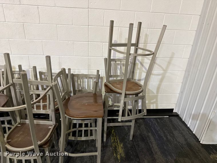image for item EW4035 Approximately 160 chairs