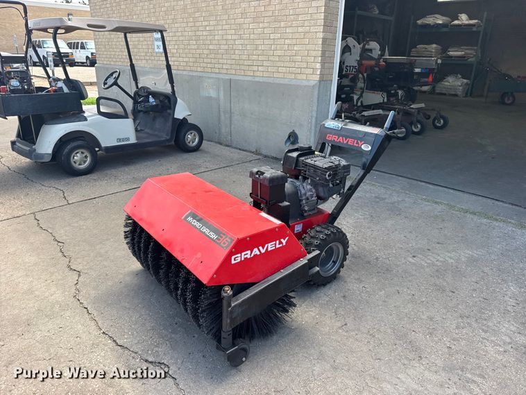Gravely Hydro Brush 36 broom