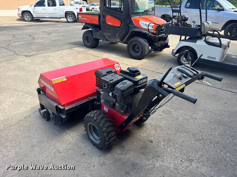 image for item EW4948 Gravely Hydro Brush 36 broom